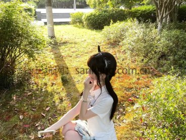 荷包蛋舞夏未央白色POLO衫种草姬图