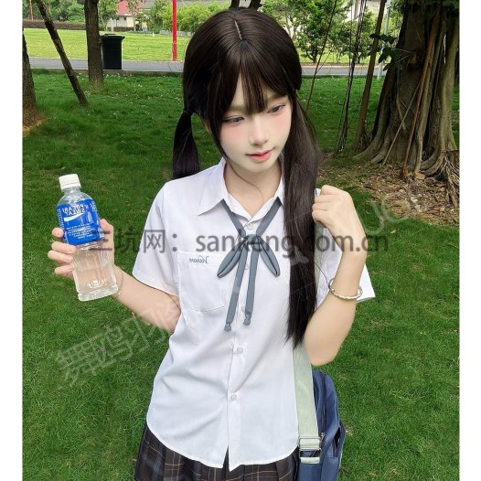 WUOE舞鸥羽阁舞动青春JK衬衫模特图