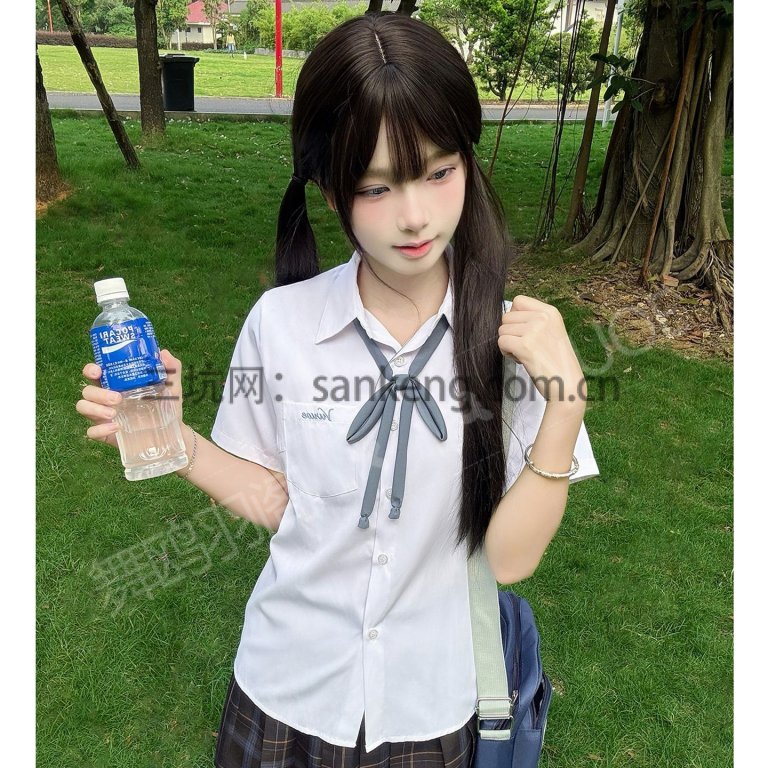 WUOE舞鸥羽阁舞动青春JK衬衫模特图