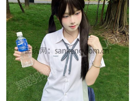 WUOE舞鸥羽阁舞动青春JK衬衫模特图
